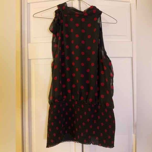 $15 ❌ SEND OFFER ❌ WHBM Ruffled Polka Dotted Sheer Blouse - Picture 4 of 8